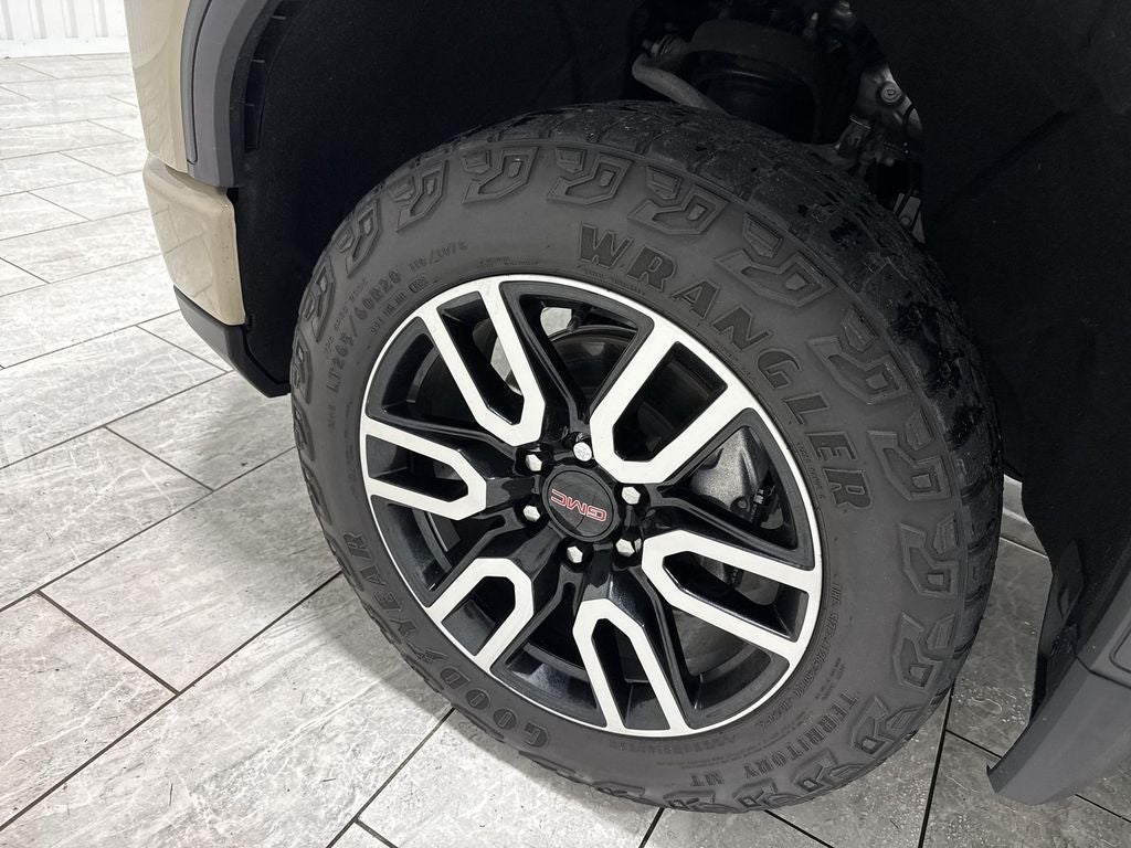 2022 GMC Sierra 1500 AT4