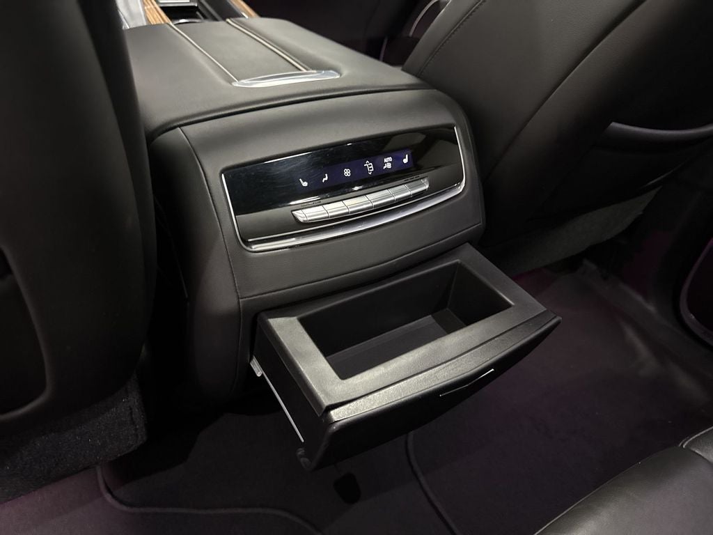 2021 Cadillac Escalade ESV Premium Luxury