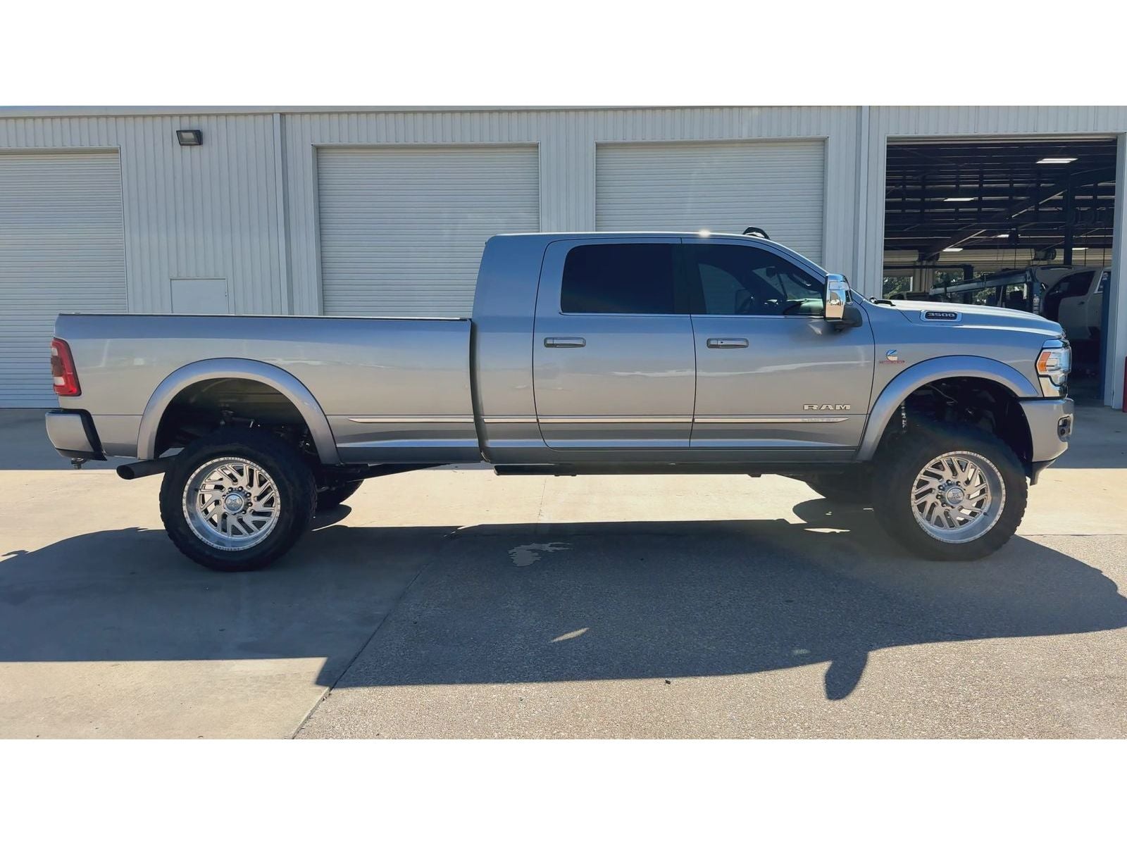 2023 RAM 3500 Limited Mega Cab 4x4 6'4" Box