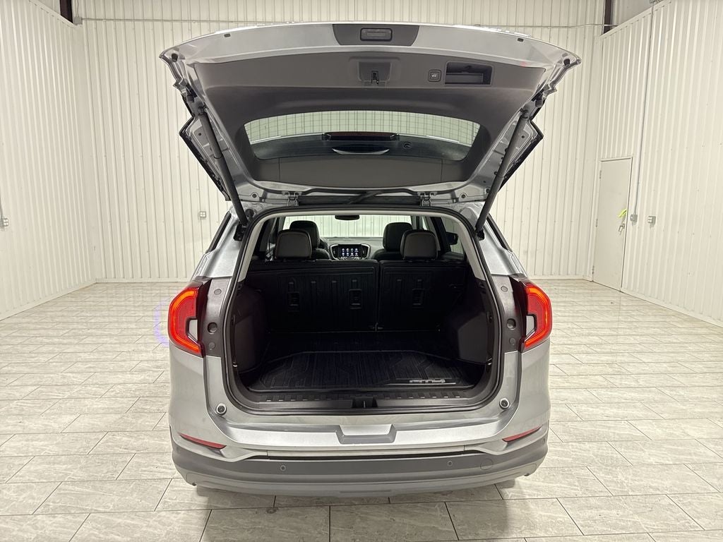 2024 GMC Terrain AT4