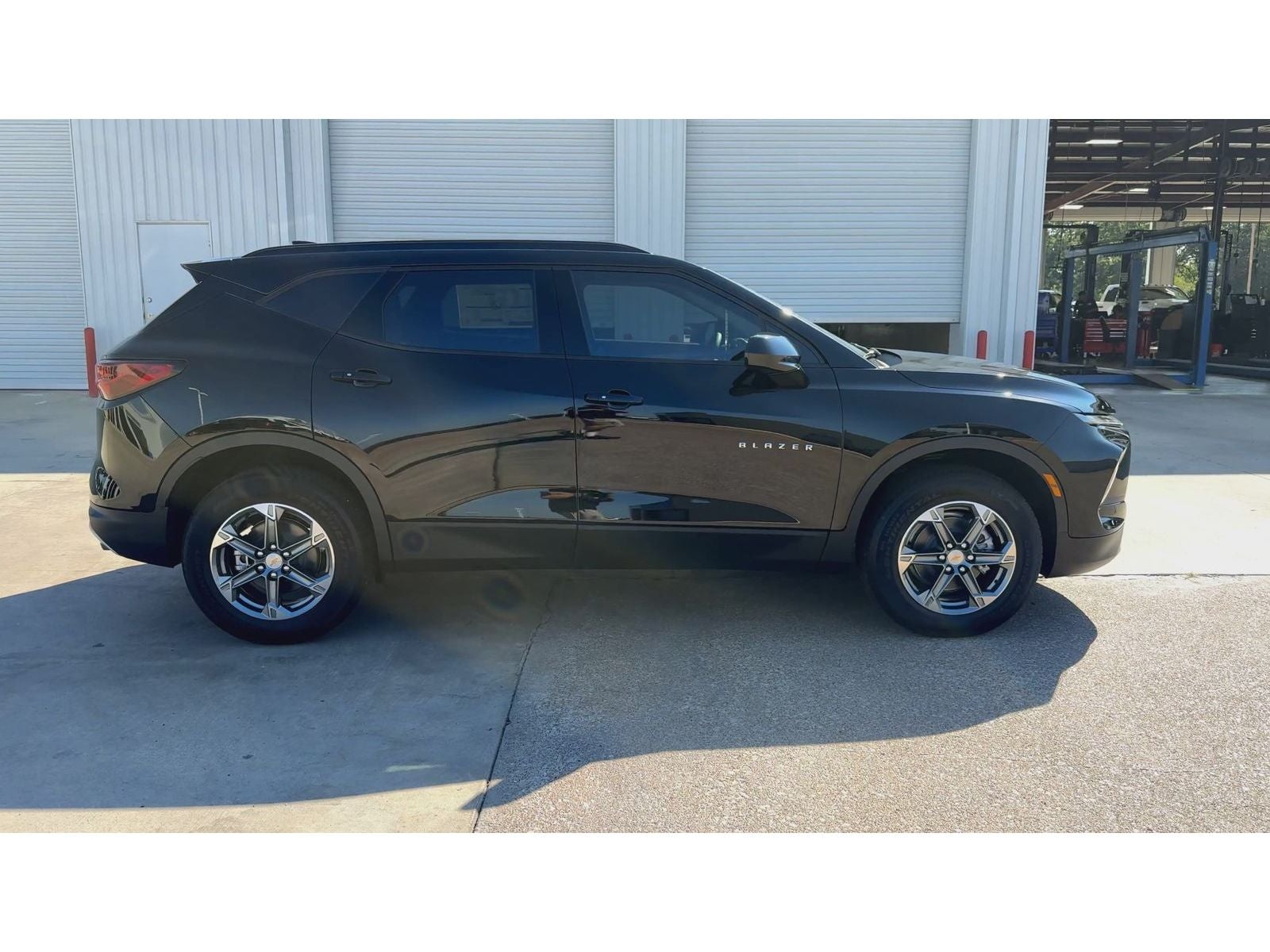 2026 Chevrolet Blazer 2LT - Photo 9