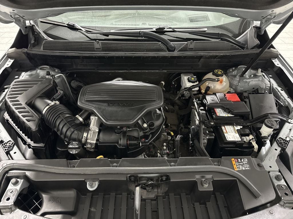 2023 GMC Acadia AT4