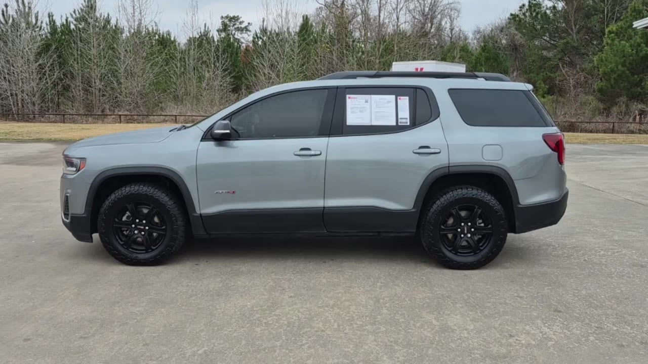 2023 GMC Acadia AT4