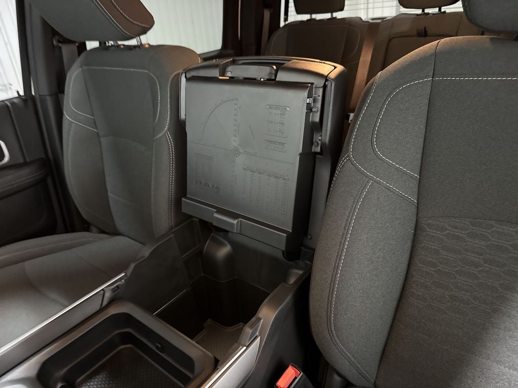 2025 RAM 2500 Lone Star Crew Cab 4x4 6'4" Box